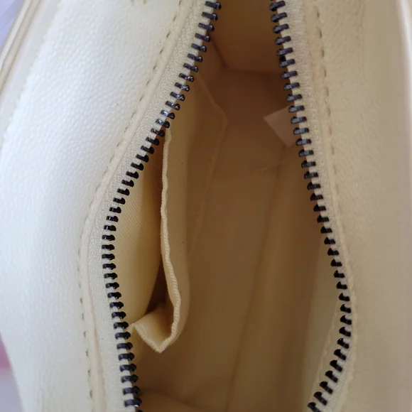 Steve Madden Women's Yellow Handbag with Star Charms NWT - Picture 8 of 16